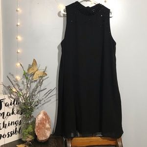 Artisan woman 1X dress with black Beaded neckline